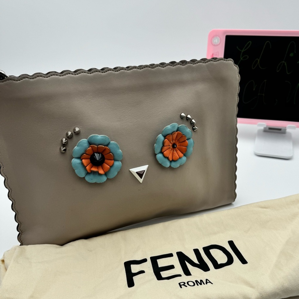 Fendi hypnoeyes Clutch